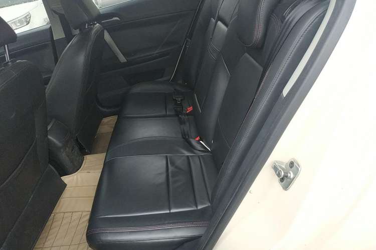 Used MG 6 2014 Hatchback 1.8T Automatic Performance Edition Left Rear Seat