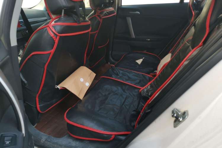 Used MG 6 2014 Hatchback 1.8T Automatic Performance Edition Left Rear Seat