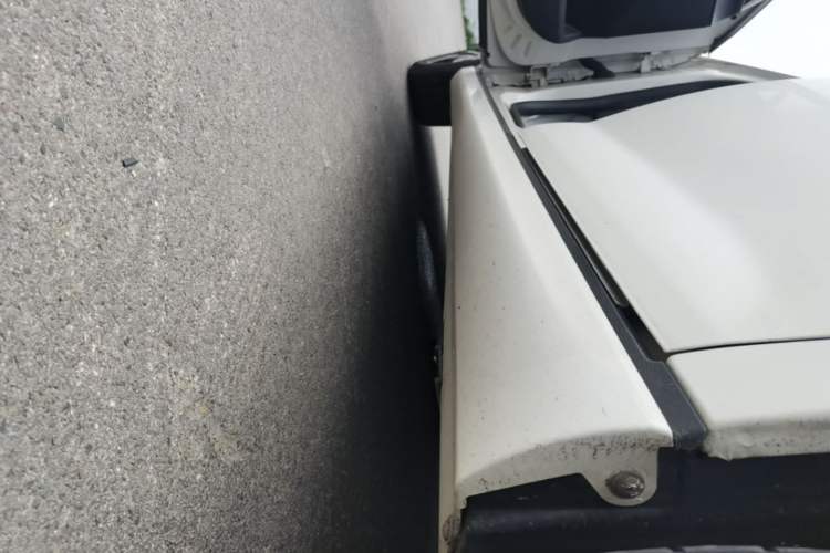 Used MG 6 2014 Hatchback 1.8L Automatic Drive Value Edition Left Side Sill