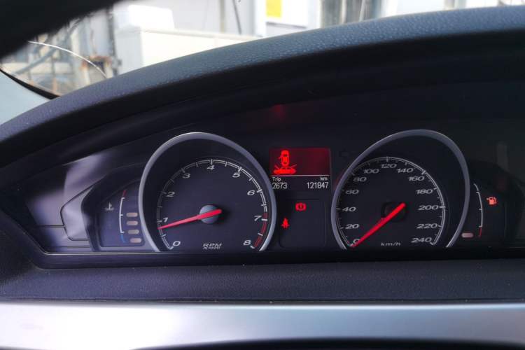 Used MG 6 2014 Hatchback 1.8L Manual Value Edition Odometer Close Up