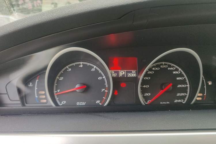Used MG 6 2014 Hatchback 1.8T Automatic Performance Edition Odometer Close Up