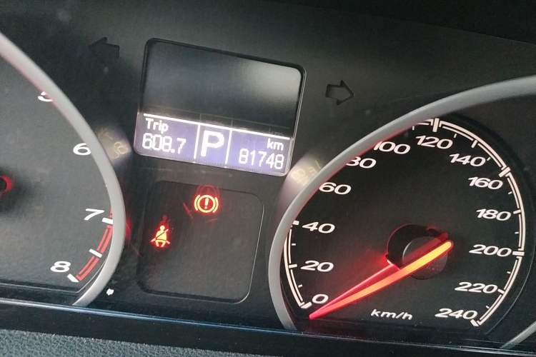 Used MG 6 2014 Hatchback 1.8T Automatic Performance Edition Odometer Close Up