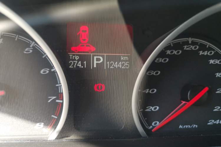 Used MG 6 2014 Hatchback 1.8T Automatic Performance Edition Odometer Close Up