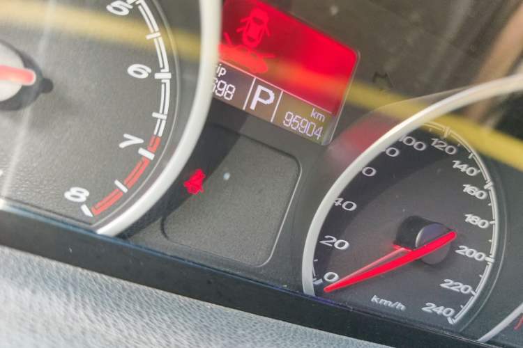 Used MG 6 2014 Hatchback 1.8T Automatic Performance Edition Odometer Close Up
