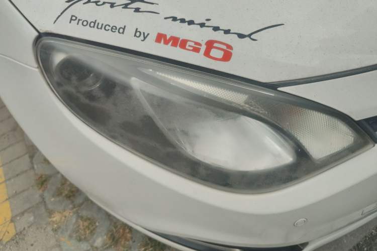 Used MG 6 2014 Hatchback 1.8T Automatic Performance Edition Right Front Headlight
