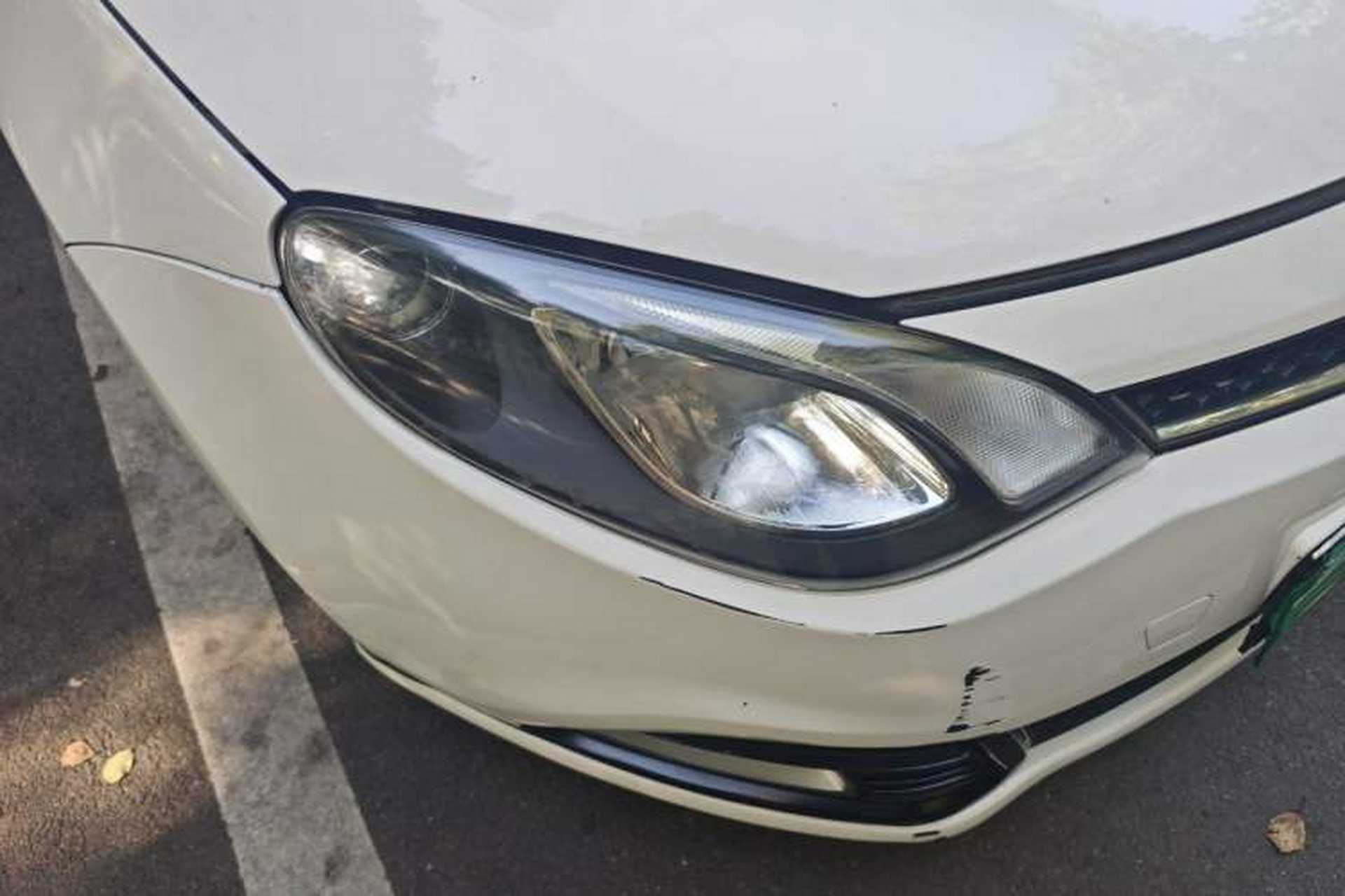 Used MG 6 2014 Hatchback 1.8L Manual Comfort Edition Right Front Headlight