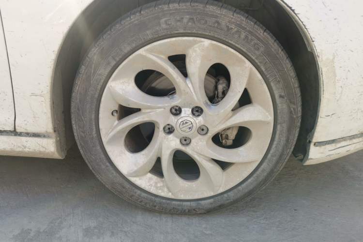 Used MG 6 2014 Hatchback 1.8T Automatic Performance Edition Right Front Wheel Hub