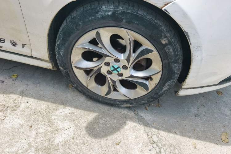 Used MG 6 2014 Hatchback 1.8T Automatic Performance Edition Right Front Wheel Hub