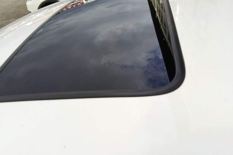 Used MG 6 2014 Hatchback 1.8L Automatic Drive Value Edition Roof