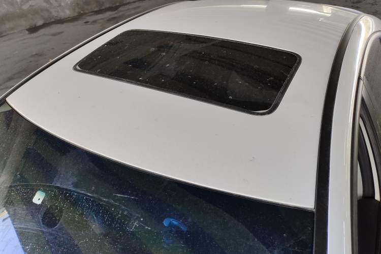 Used MG 6 2014 Hatchback 1.8T Automatic Performance Edition Roof