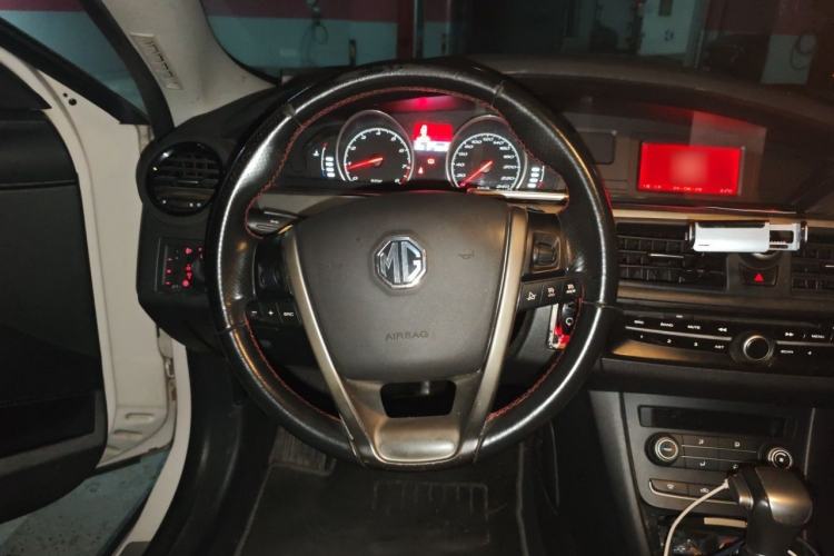 Used MG 6 2014 Hatchback 1.8T Automatic Performance Edition Steering Wheel