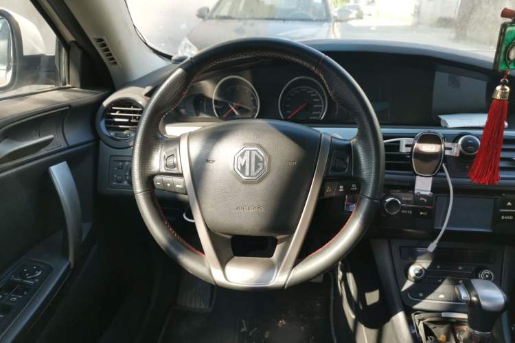 Used MG 6 2014 Hatchback 1.8T Automatic Performance Edition Steering Wheel