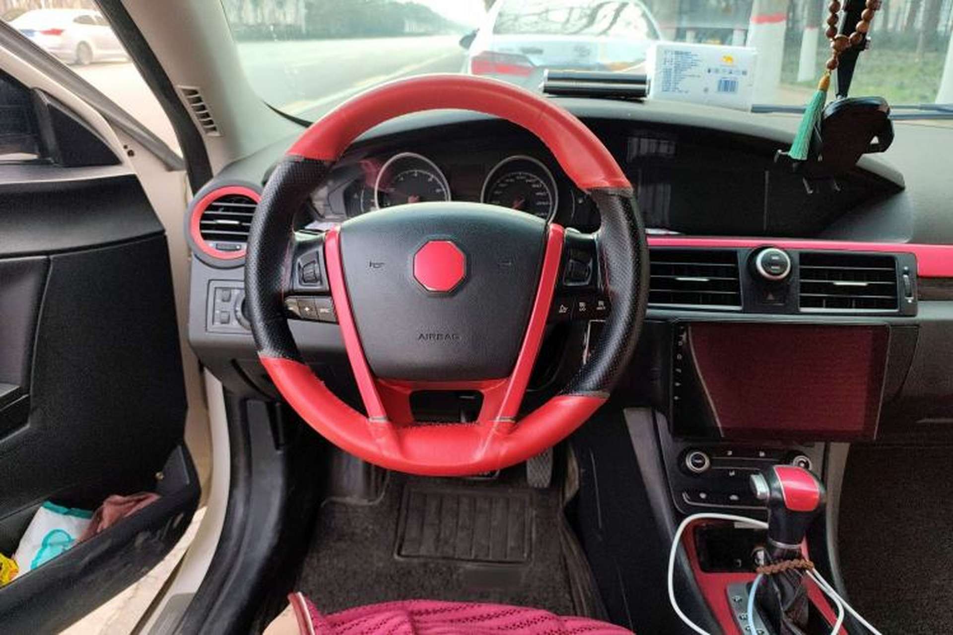 Used MG 6 2014 Hatchback 1.8T Automatic Performance Edition Steering Wheel