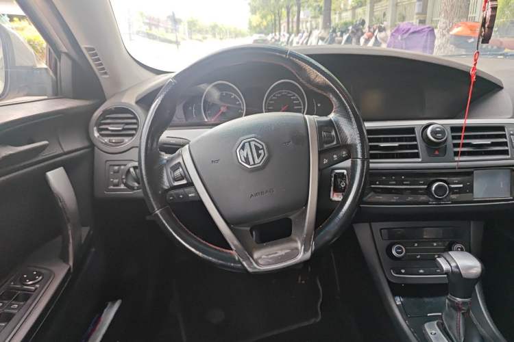 Used MG 6 2014 Hatchback 1.8T Automatic Performance Edition Steering Wheel