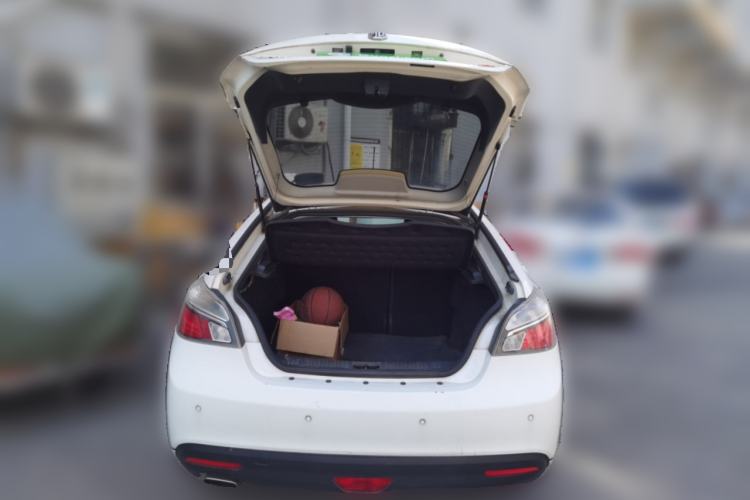 Used MG 6 2014 Hatchback 1.8L Manual Value Edition Trunk