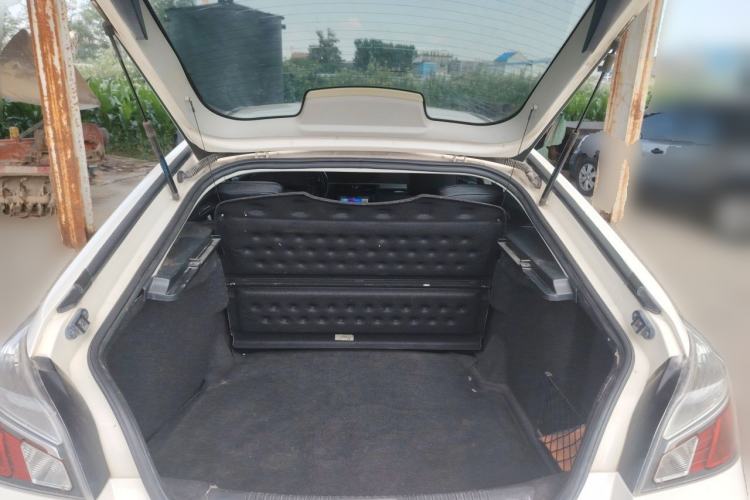 Used MG 6 2014 Hatchback 1.8L Automatic Drive Value Edition Trunk