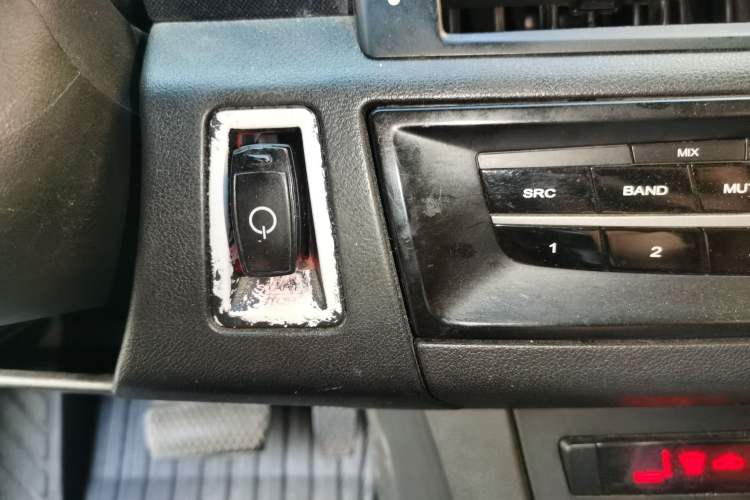 Used MG 6 2014 Hatchback 1.8L Automatic Drive Value Edition Vehicle Key