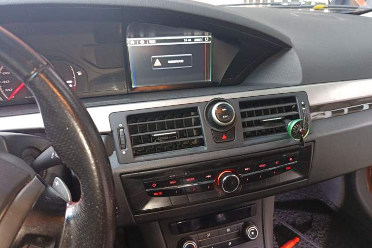 Used MG 6 2014 Hatchback 1.8T Automatic Performance Edition Audio And AC Panel