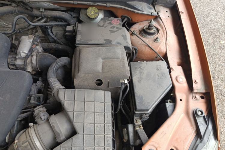 Used MG 6 2014 Hatchback 1.8T Automatic Performance Edition Engine Bay Left