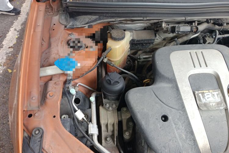 Used MG 6 2014 Hatchback 1.8T Automatic Performance Edition Engine Bay Right