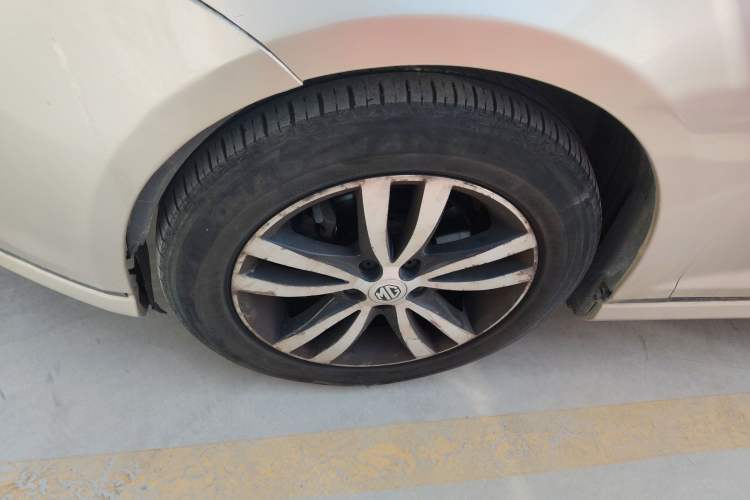 Used MG 6 2014 Hatchback 1.8L Manual Value Edition Left Front Wheel Hub