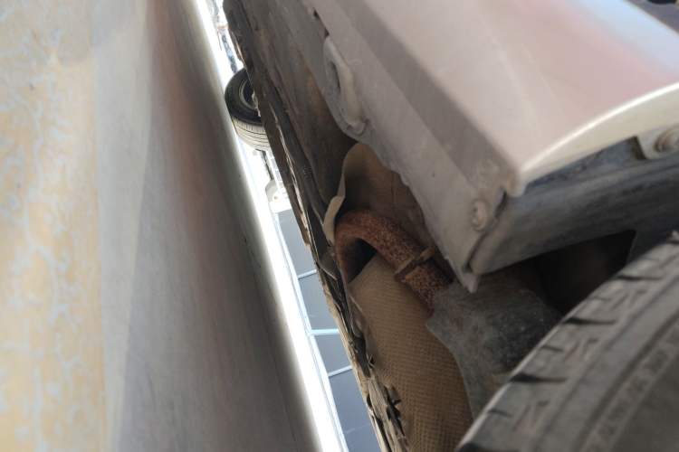Used MG 6 2014 Hatchback 1.8L Manual Value Edition Left Side Sill
