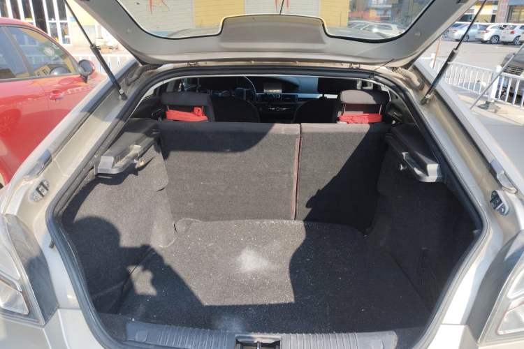 Used MG 6 2014 Hatchback 1.8L Manual Value Edition Trunk