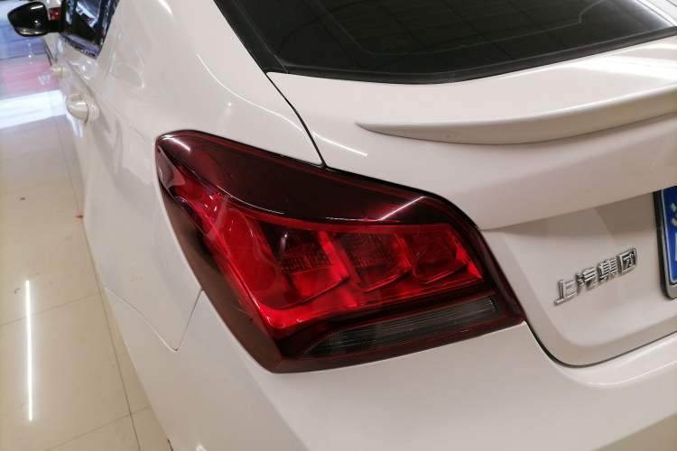Used MG 6 2015 Hatchback 1.8T 90th Anniversary Track Champion Edition Automatic inkaNet Elite Model Left Rear Taillight