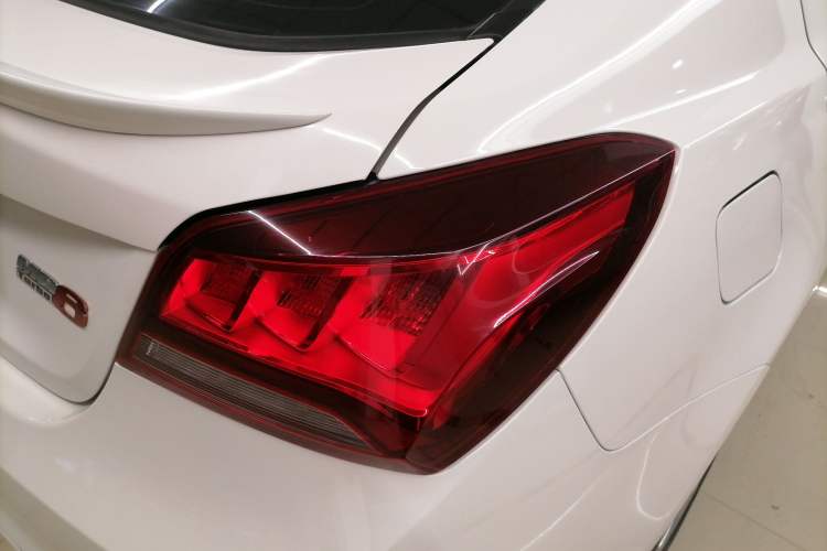 Used MG 6 2015 Hatchback 1.8T 90th Anniversary Track Champion Edition Automatic inkaNet Elite Model Right Rear Taillight