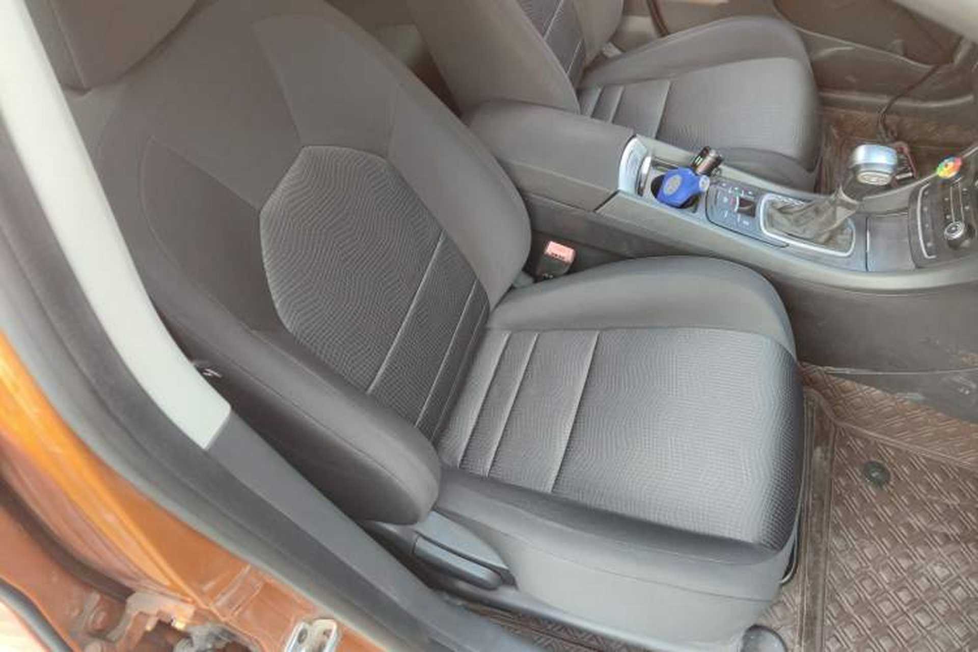 Used MG 6 2015 Hatchback 1.8L 90th Anniversary Track Champion Edition Automatic Comfort Model Right Front Seat