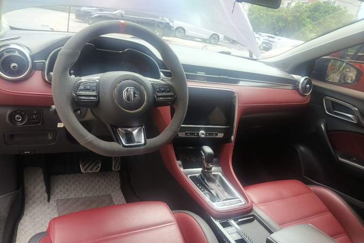 Used MG 6 2017 20T Automatic Trophy Prestige Internet Edition China V Standard Center Console