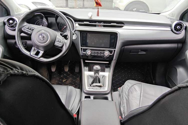 Used MG 6 2017 20T Manual Elite Smart Connect Version China V Standard Center Console