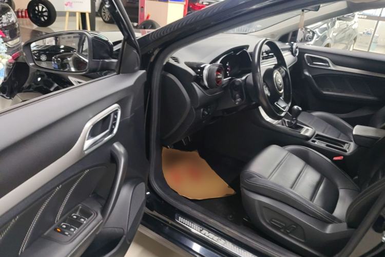 Used MG 6 2017 20T Manual Luxury Smart Connect Version China V Standard Driver Seat