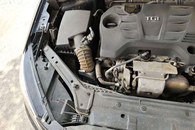 Used MG 6 2017 20T Automatic Luxury Smart Connect Version China V Standard Engine Bay Right