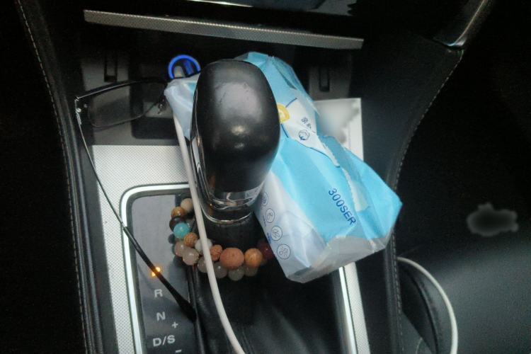 Used MG 6 2017 20T Automatic Luxury Smart Connect Version China V Standard Gear Lever