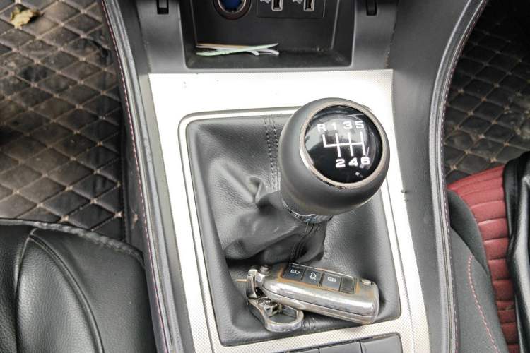 Used MG 6 2017 20T Manual Elite Smart Connect Version China V Standard Gear Lever