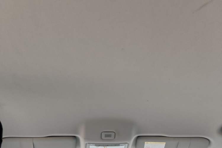 Used MG 6 2017 20T Manual Elite Smart Connect Version China V Standard Headliner