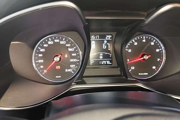 Used MG 6 2017 20T Automatic Luxury Smart Connect Version China V Standard Instrument Cluster