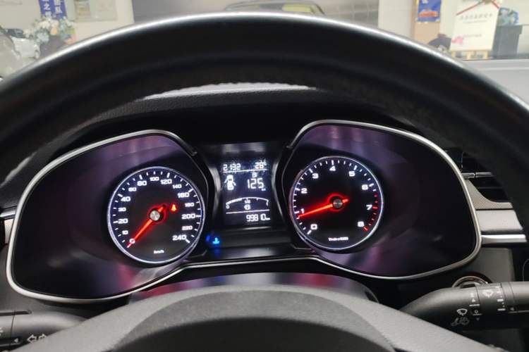 Used MG 6 2017 20T Manual Luxury Smart Connect Version China V Standard Instrument Cluster