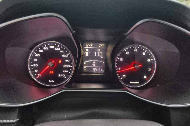 Used MG 6 2017 20T Automatic Luxury Smart Connect Version China V Standard Instrument Cluster