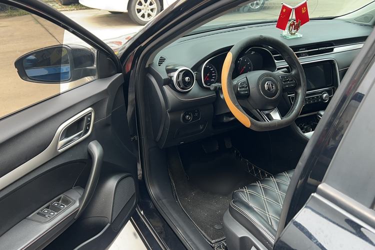 Used MG 6 2017 20T Automatic Elite Smart Connect Version China V Standard Interior 2