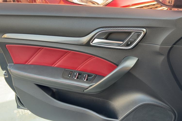 Used MG 6 2017 20T Automatic Trophy Prestige Internet Edition China V Standard Interior 8