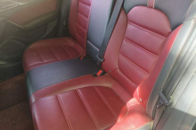 Used MG 6 2017 20T Automatic Trophy Prestige Internet Edition China V Standard Left Rear Seat
