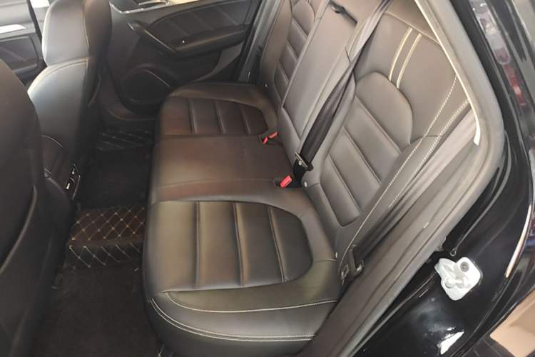 Used MG 6 2017 20T Automatic Luxury Smart Connect Version China V Standard Left Rear Seat