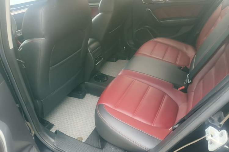 Used MG 6 2017 20T Automatic Trophy Prestige Internet Edition China V Standard Left Rear Seat
