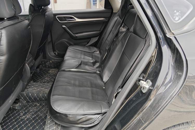 Used MG 6 2017 20T Manual Elite Smart Connect Version China V Standard Left Rear Seat