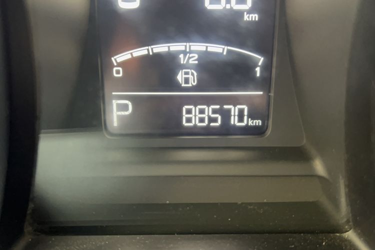 Used MG 6 2017 20T Automatic Elite Smart Connect Version China V Standard Odometer Close Up