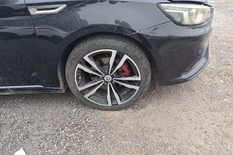 Used MG 6 2017 20T Automatic Trophy Prestige Internet Edition China V Standard Right Front Wheel Hub