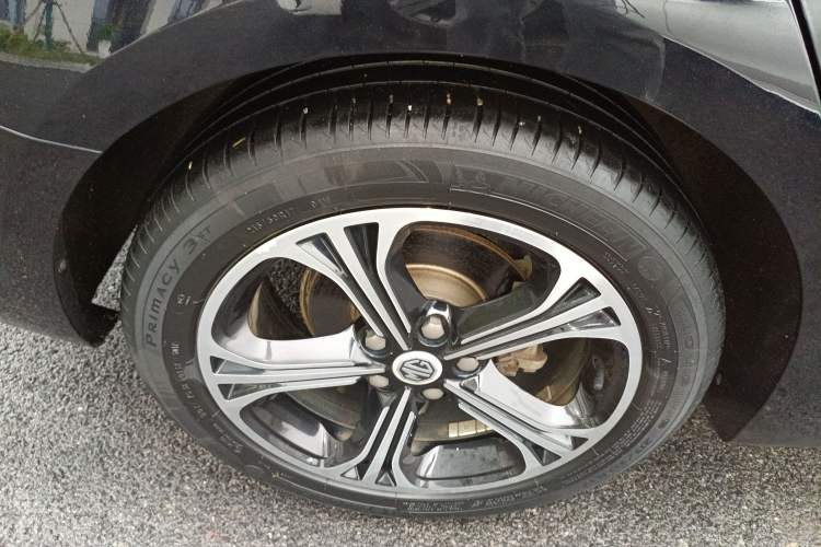 Used MG 6 2017 20T Manual Luxury Smart Connect Version China V Standard Right Rear Wheel Hub