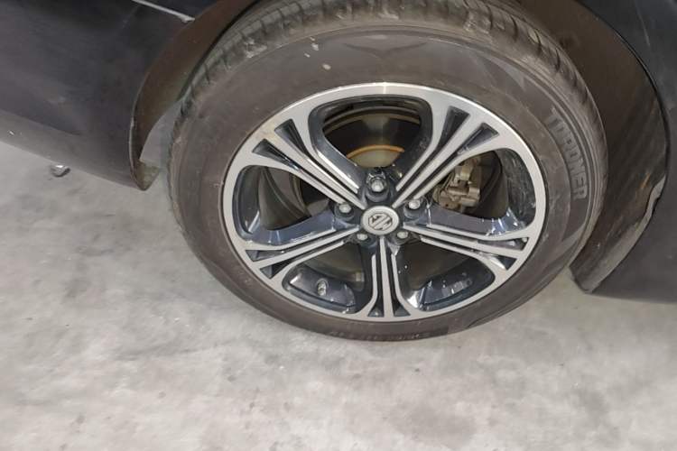 Used MG 6 2017 20T Automatic Luxury Smart Connect Version China V Standard Right Rear Wheel Hub